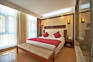 Premium bedding, down duvets, in-room safe, desk - Huangshan Chengjin Boutique Hotel (Huangshan)