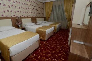 Standard Triple Room | Minibar, desk, free WiFi - Grand Onur Hotel (Iskenderun)