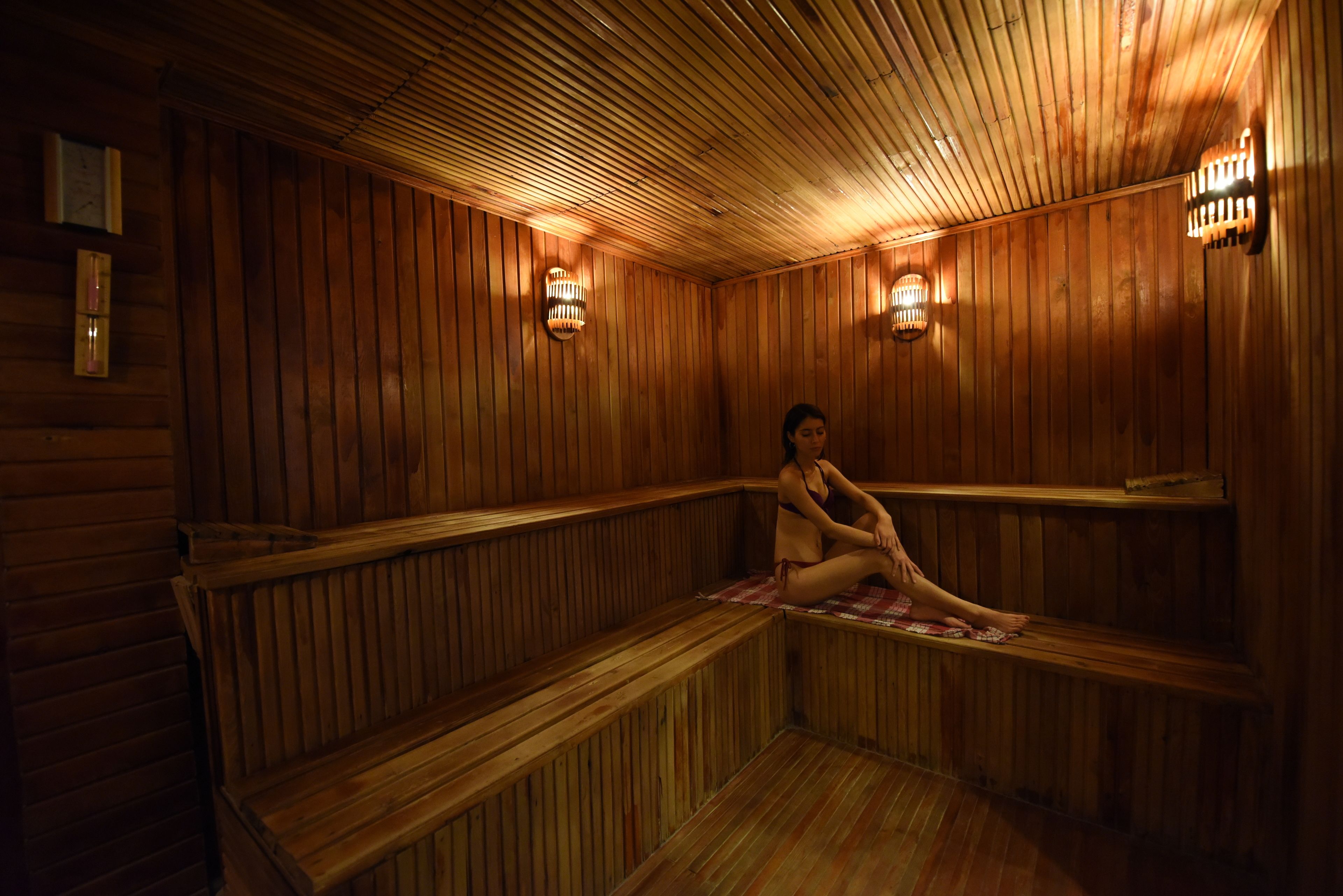 sauna, steam room, hot springs/mineral springs, turkish bath/hammam