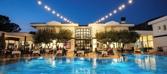 Herakles Thermal Hotel
