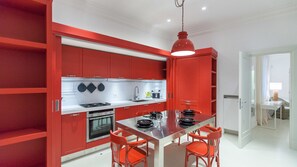 Apartment, 1 Bedroom | Private kitchen | Fridge, microwave, stovetop, dishwasher