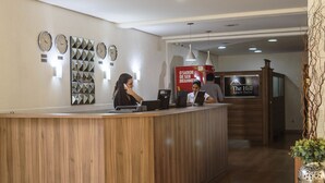 Reception - The Hill Hoteis Apart Suite (Sao Carlos)
