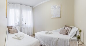 Apartament, 2 dormitoris (Check-in online) | 2 dormitoris, roba de llit d'alta qualitat i cobrellits 