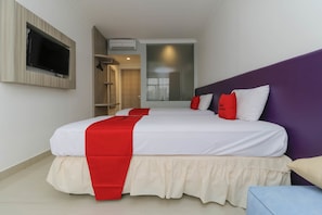 Free WiFi, bed sheets