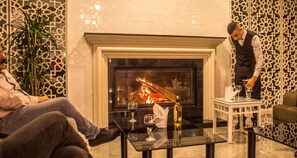 Fireplace - Cimenoglu Hotel (Denizli)