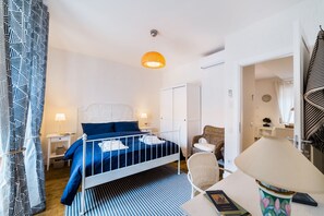 Kahden hengen perhehuone, 1 makuuhuone | 1 makuuhuone, italialaiset Frette-lakanat, ylelliset vuodevaatteet