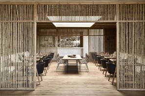 3 restauranter, internasjonale retter