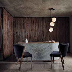 Couples treatment rooms, aromatherapy, deep-tissue massages