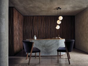 Couples treatment rooms, aromatherapy, deep-tissue massages