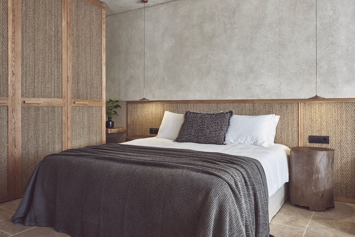 Junior Suite Inland View with Whirlpool | 1 bedroom, minibar, in-room safe, desk