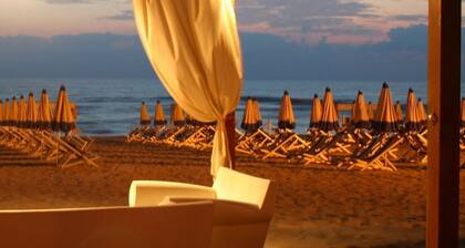 Cosmopolitan Golf & Beach Resort