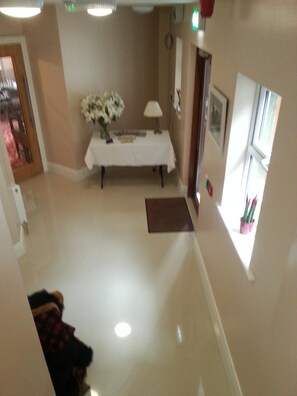 Interior - Murphys Hotel (Tinahely)