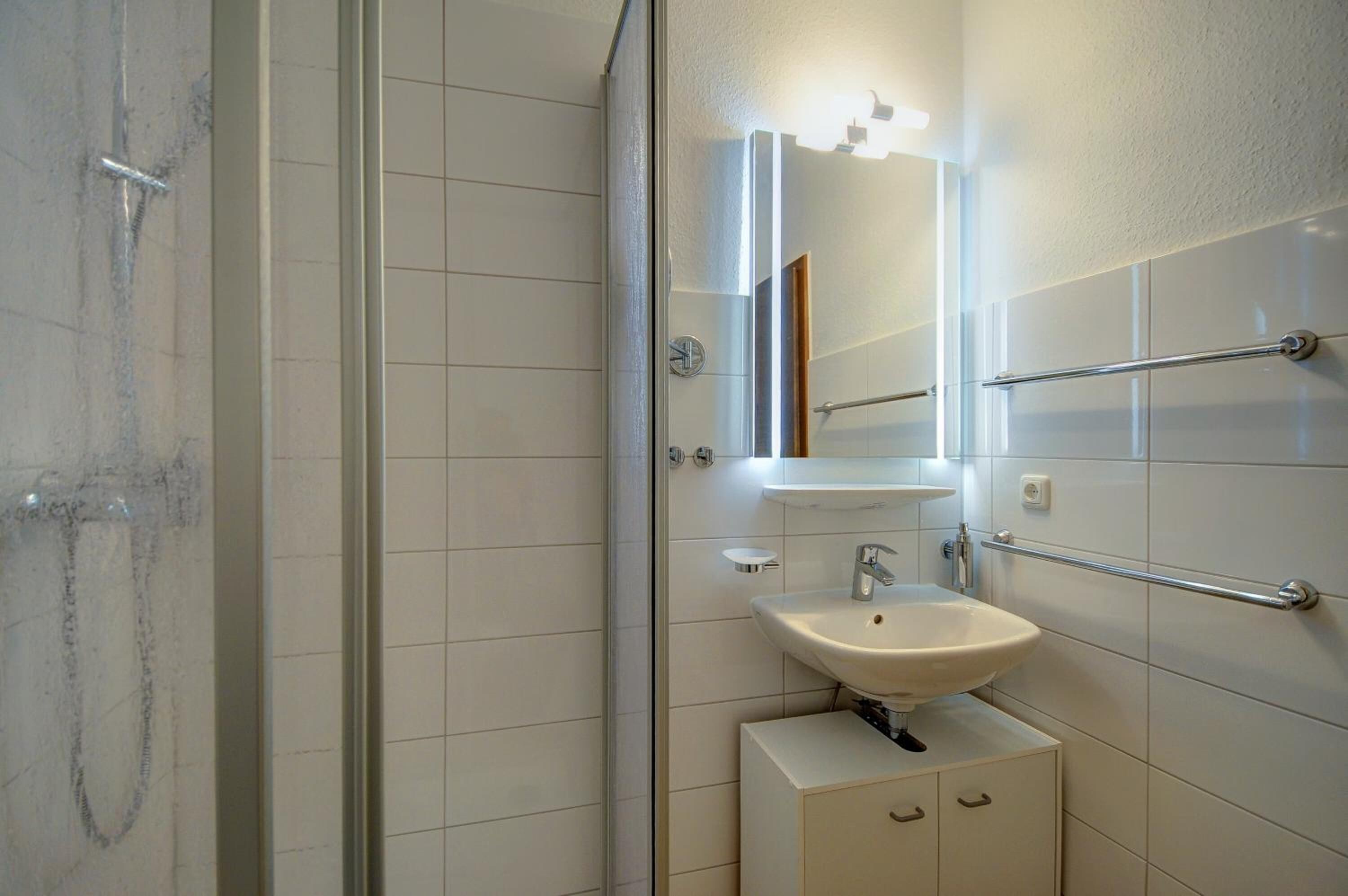 shower, free toiletries, hair dryer, bathrobes