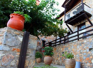 Garden - Kyveli Boutique Hotel (Dio-Olympos)