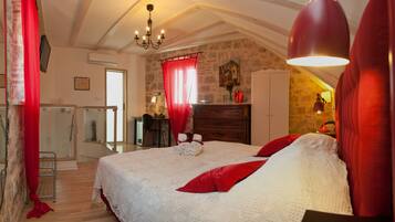 Superior-Doppel- oder -Zweibettzimmer (Cherry ) | Hochwertige Bettwaren, Minibar, Zimmersafe, Schreibtisch