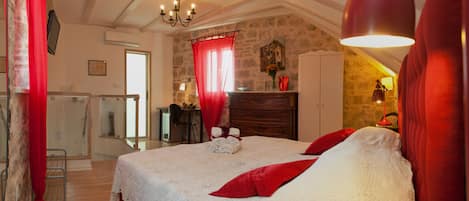 Superior Double or Twin Room (Cherry )