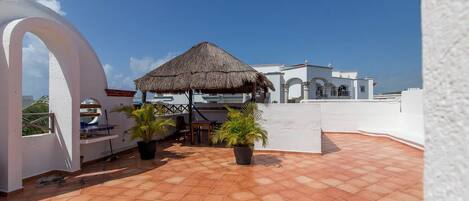 Condo | Terrace/patio