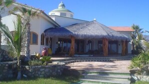 Unclassified image, 5 of 13, button - Casa Cardonal (El Cardonal)