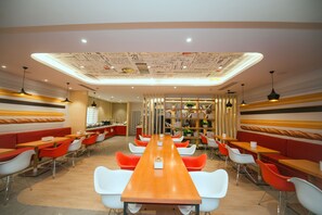 Breakfast area - ibis Yangzhou Garden Hotel (Yangzhou)