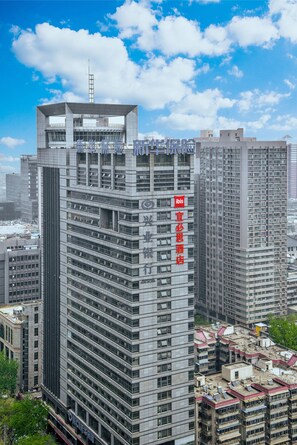 Front of property - ibis Xian South Gate (Xi'an)