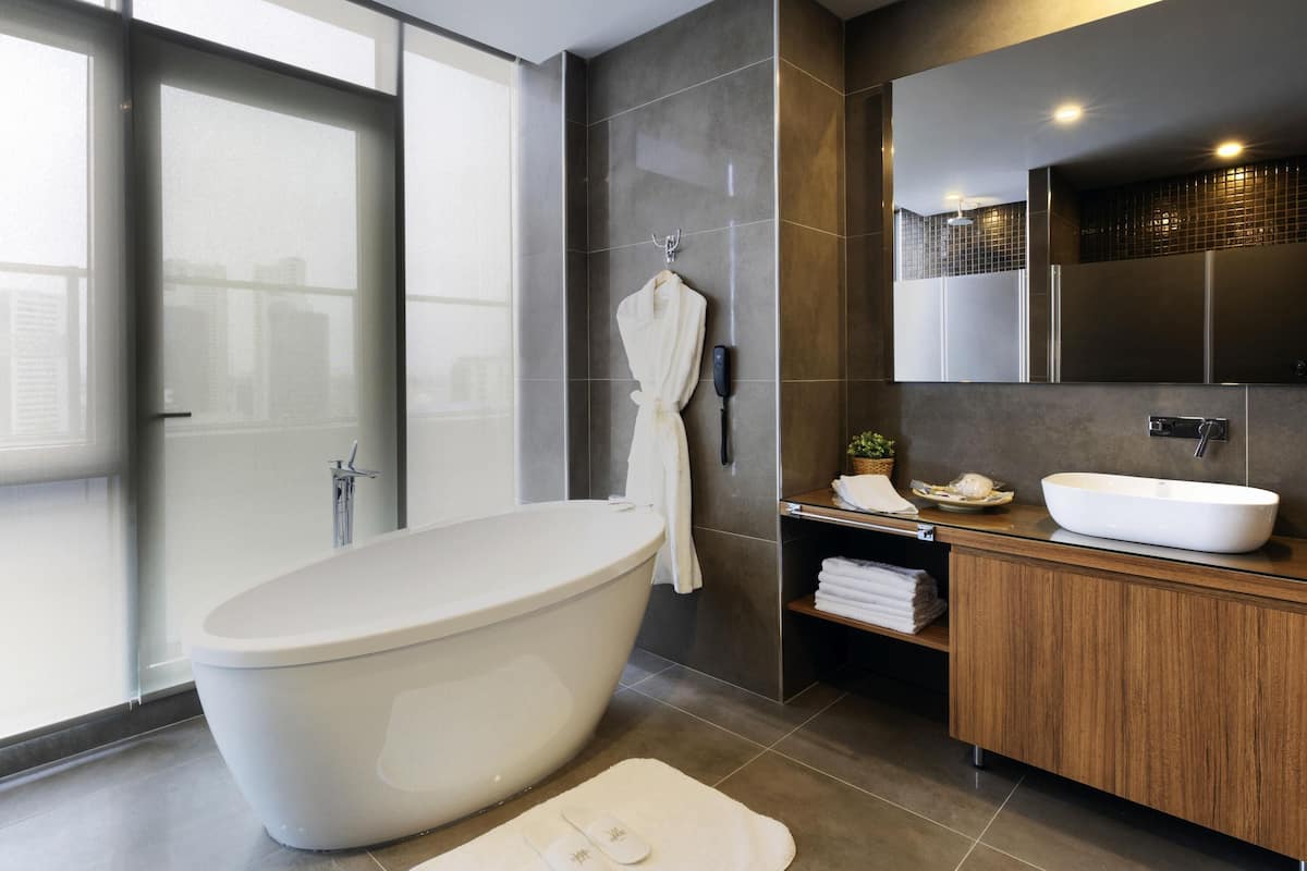 Minibar, in-room safe, desk, soundproofing