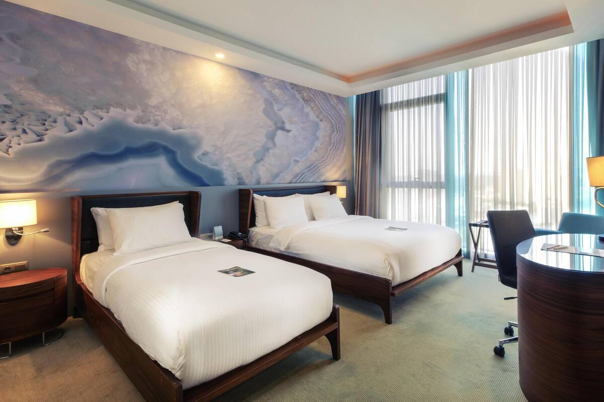 Family Triple Room (Deluxe) | Minibar, in-room safe, desk, soundproofing