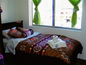 Comfort Room, 1 Double Bed, City View | 1 bedroom, free WiFi, bed sheets
