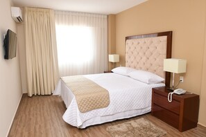 Apartment, 2 Bedrooms | 1 bedroom, premium bedding, minibar, in-room safe - Taos Apart Hotel (Santa Cruz)