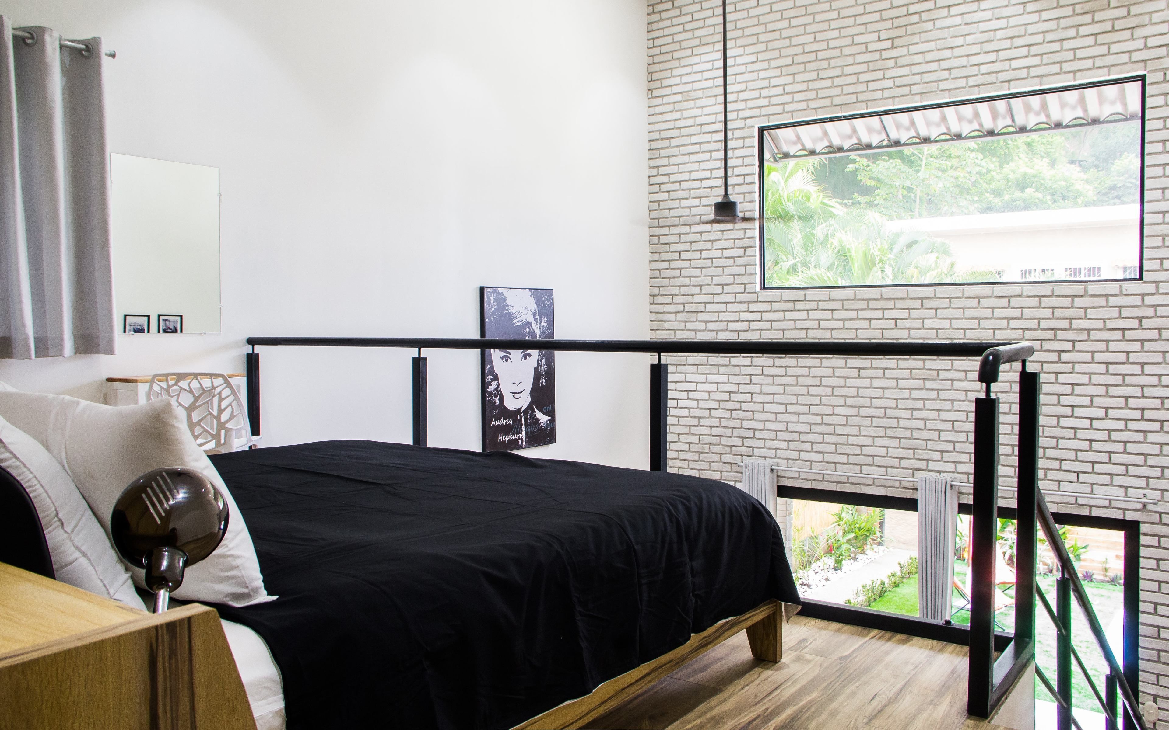 2 bedrooms, in-room safe, desk, free WiFi