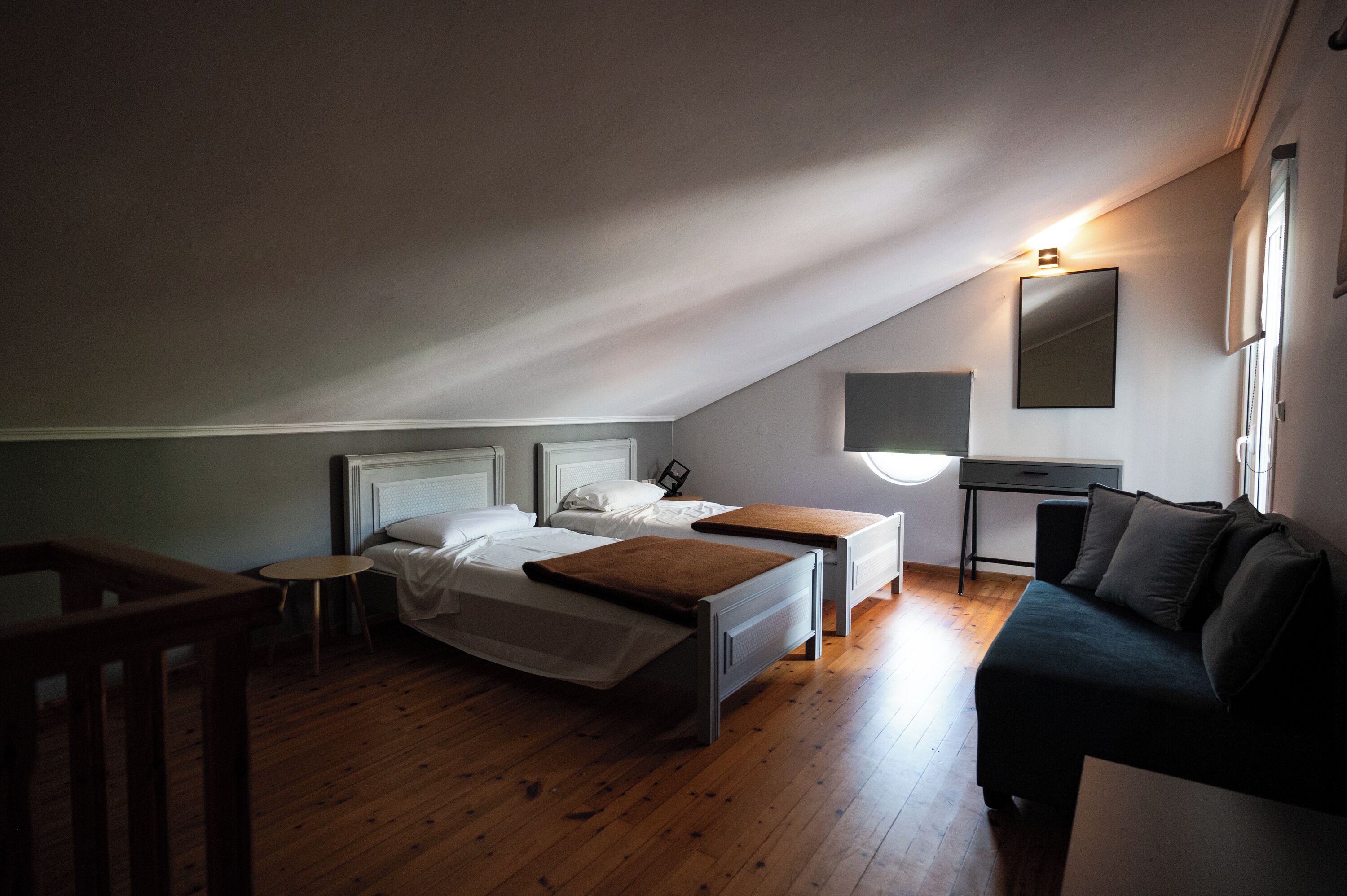 duplex, 2 bedrooms | in-room safe, soundproofing, rollaway beds, free wifi