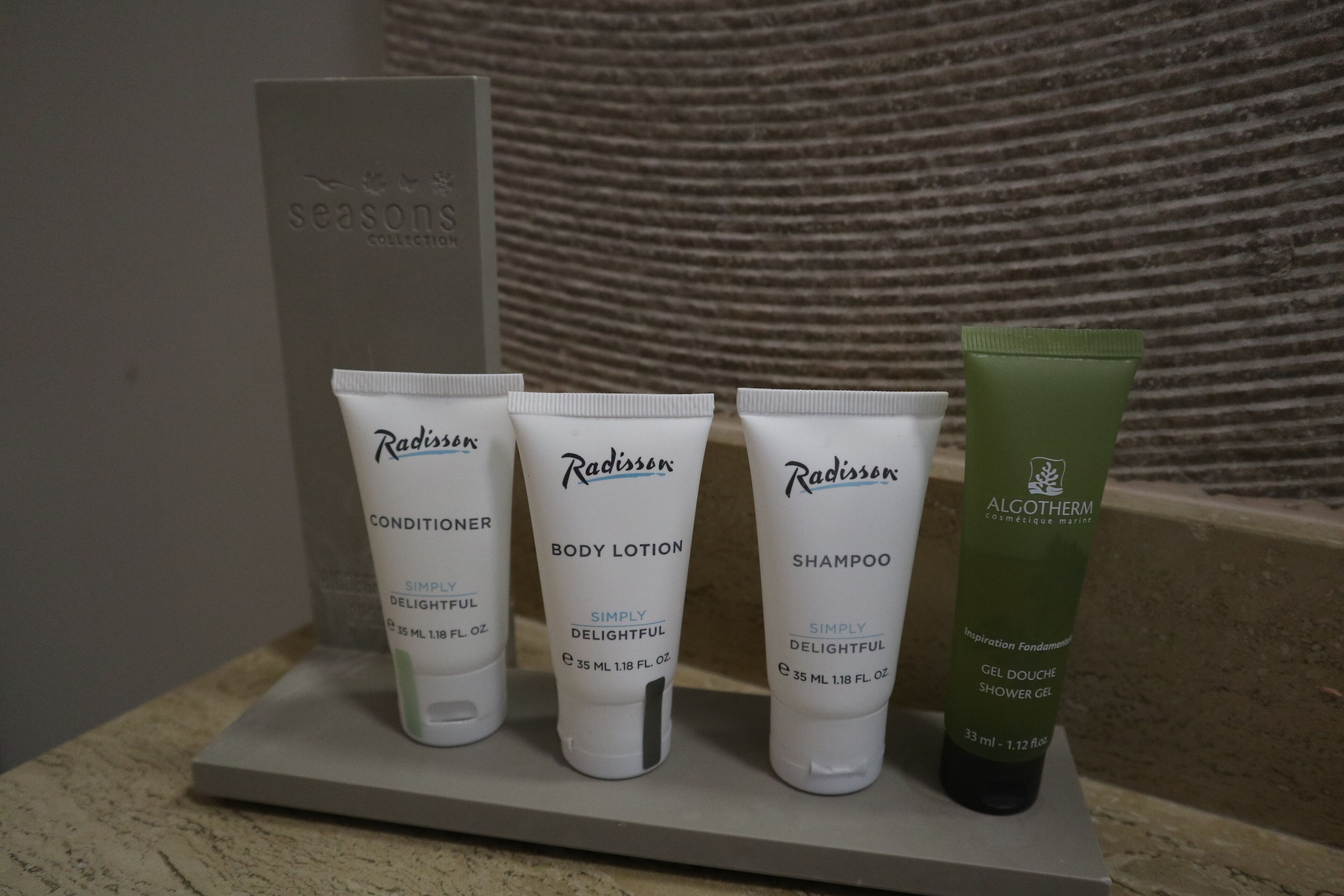 studio suite, 1 king bed, non smoking | bathroom | shower, free toiletries, hair dryer, towels