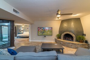 House, 3 Bedrooms | Interior - Casa De Palms (Scottsdale)