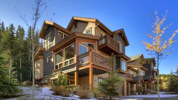 Townhome, 4 Bedrooms | Exterior