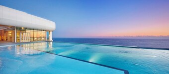 Skybay Hotel Gyeongpo