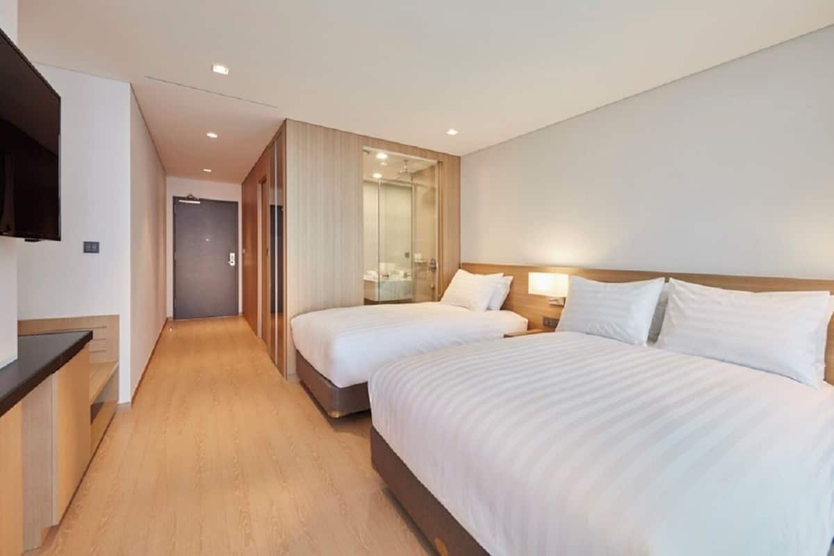 In-room safe, laptop workspace, blackout curtains, soundproofing