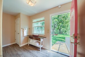 6 habitaciones, tabla de planchar con plancha y wifi gratis 