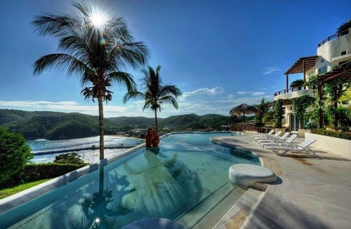 C. Punta Sta Cruz 2BR