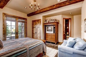 House, 6 Bedrooms | 5 bedrooms