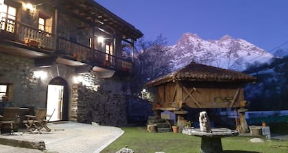 Hotel Casa Vieja