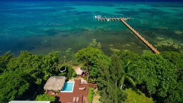 House, 6 Bedrooms | Aerial view