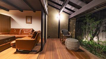 Phòng Suite truyền thống, 2 phòng ngủ, không hút thuốc (Japanese Style, 2 Storey, Kinsho) | 2 phòng ngủ, chăn bông, trang trí khác biệt