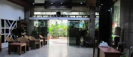 Hall