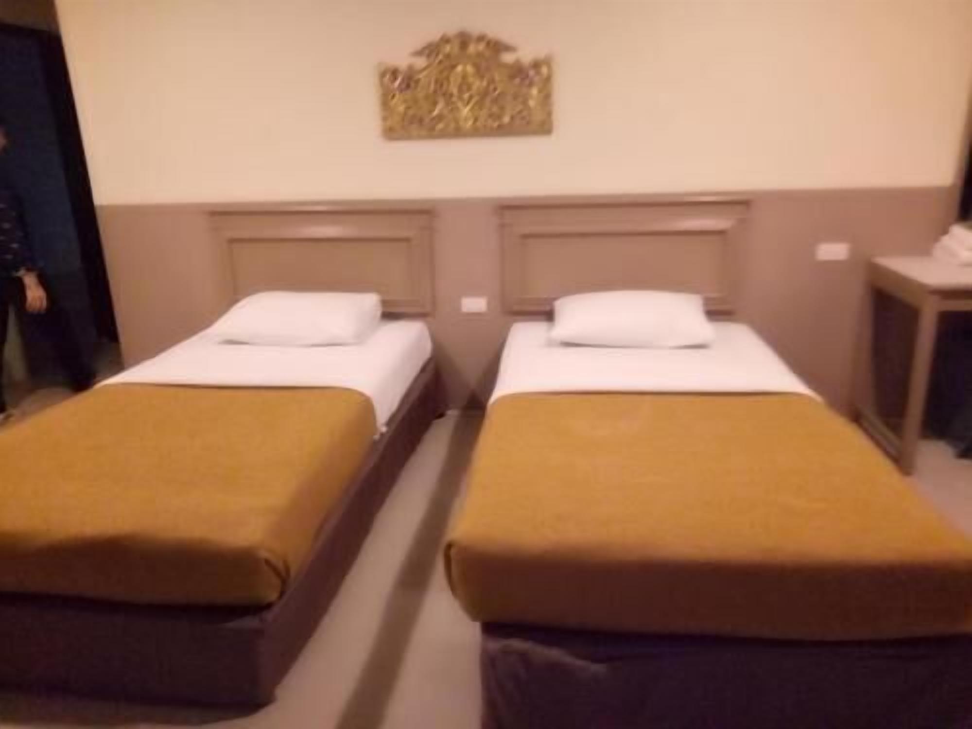 Desk, rollaway beds, free WiFi, bed sheets