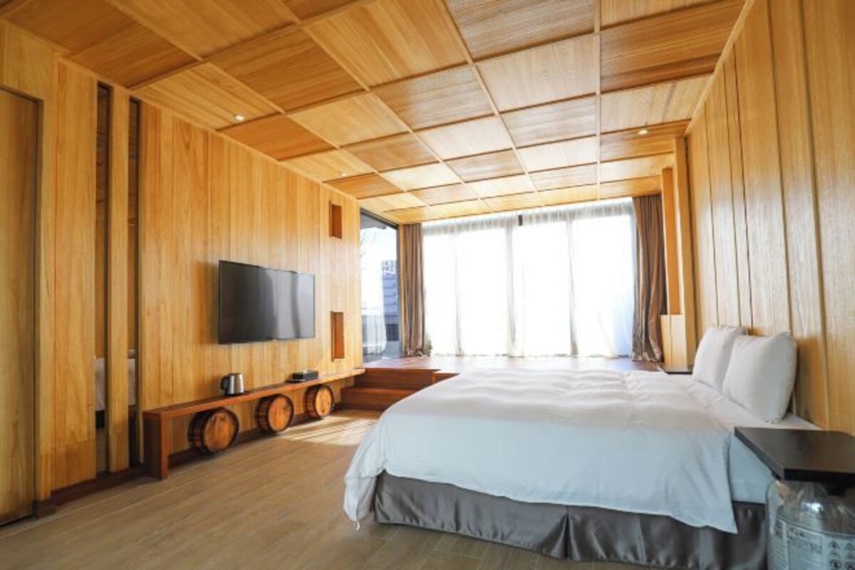 In-room safe, blackout curtains, soundproofing, free WiFi