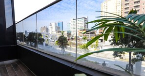 豪華景觀房-附陽台 | 露台/庭院