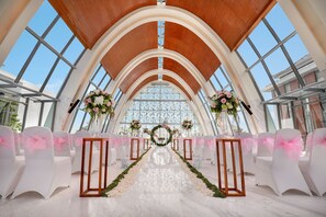 Indoor wedding - Aryaduta Bali (Kuta)