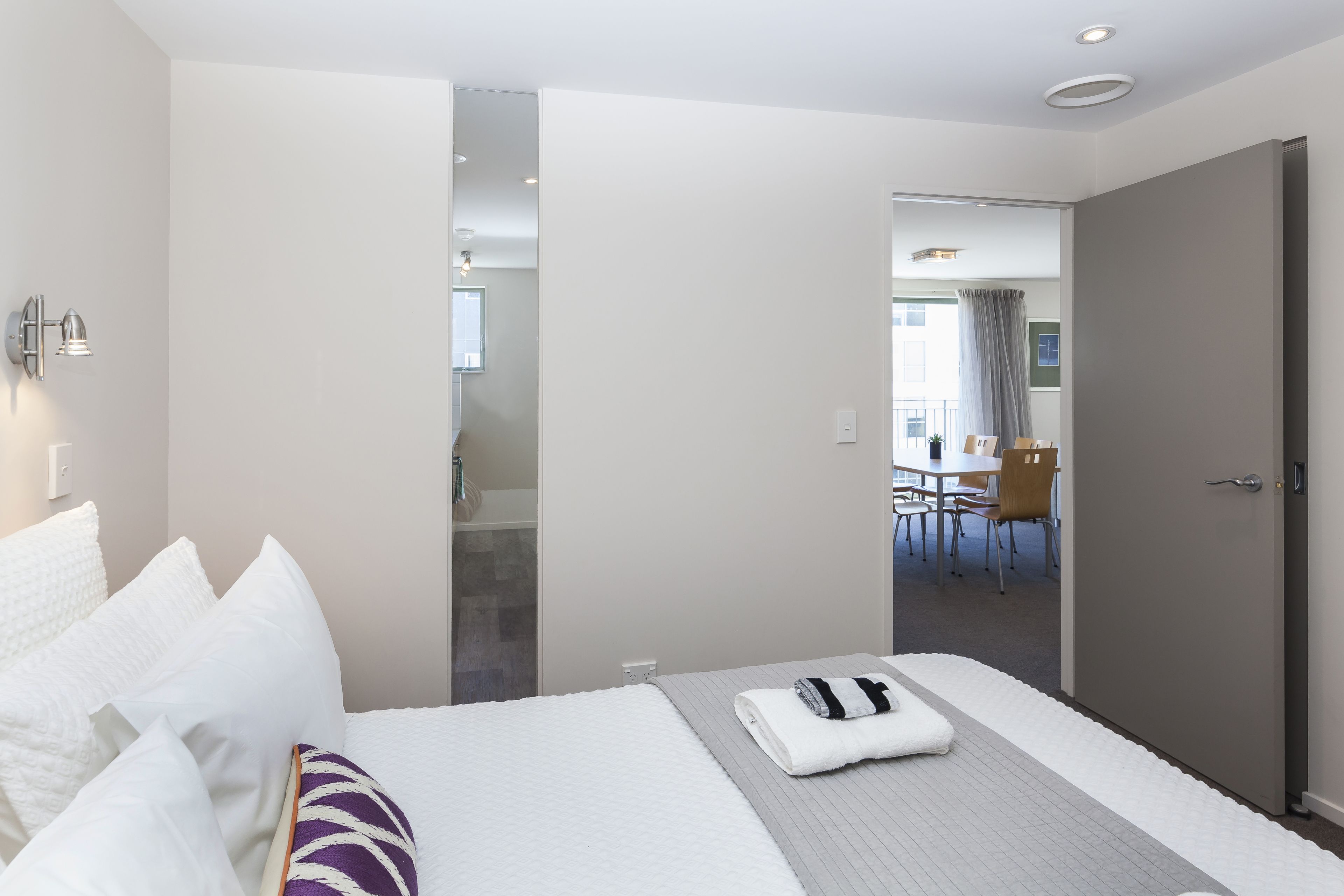 Apartemen, 2 kamar tidur | 2 kamar tidur, setrika/meja setrika, dan tempat tidur bayi gratis