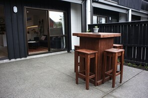 Apartment | Terrace/patio - Enchanting Downtown Abode (Christchurch)