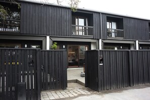 Front of property - Enchanting Downtown Abode (Christchurch)