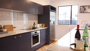 Unclassified image, 4 of 10, button - Downtown Designer Abode (Christchurch)